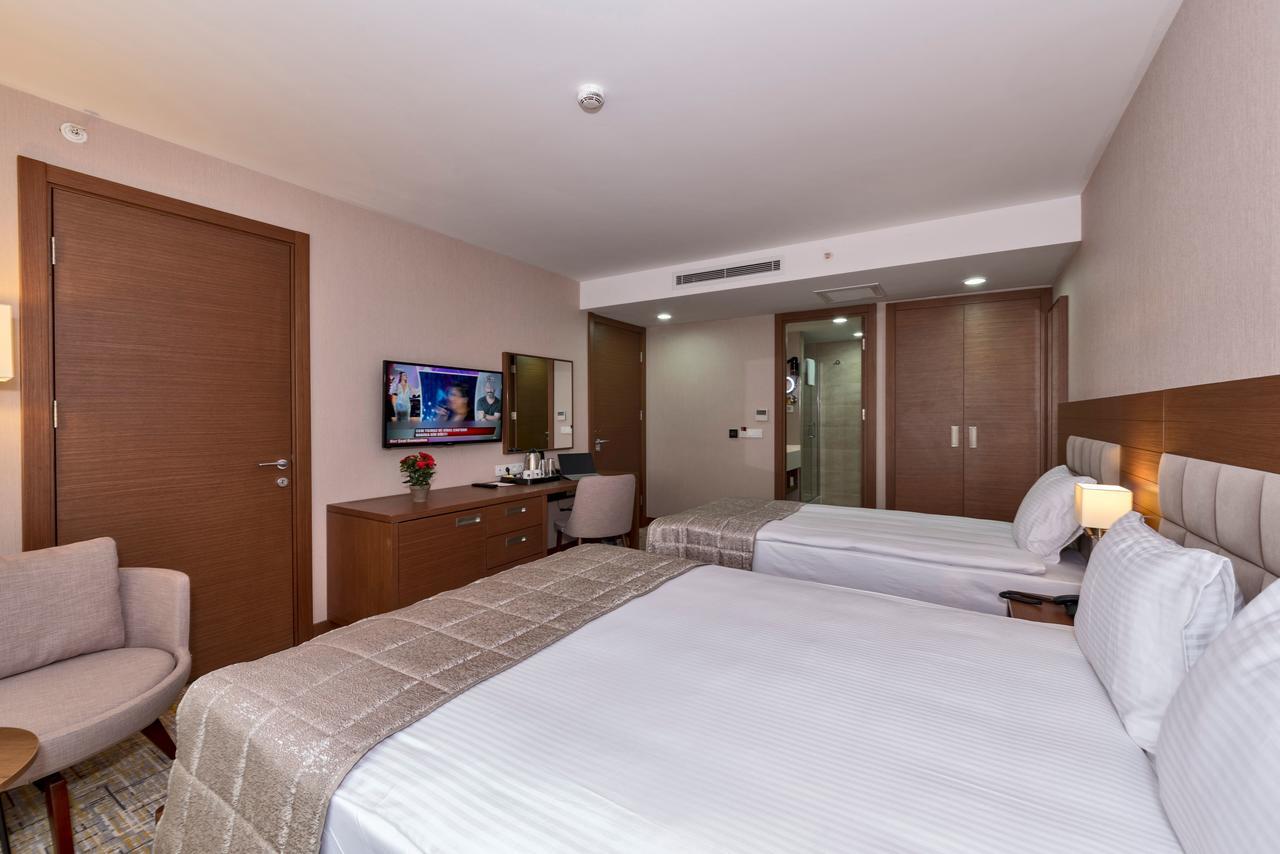 Land Park Hotel Istanbul Exterior photo