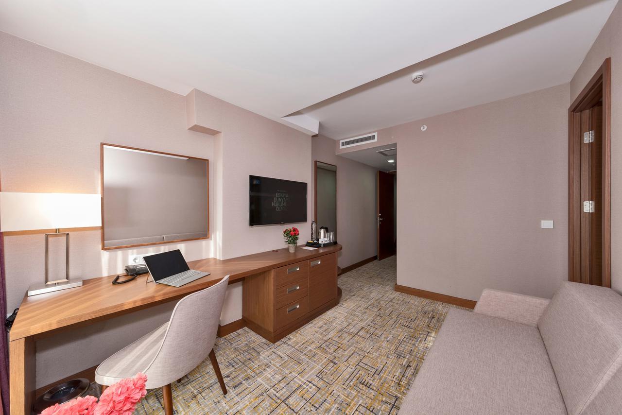 Land Park Hotel Istanbul Exterior photo