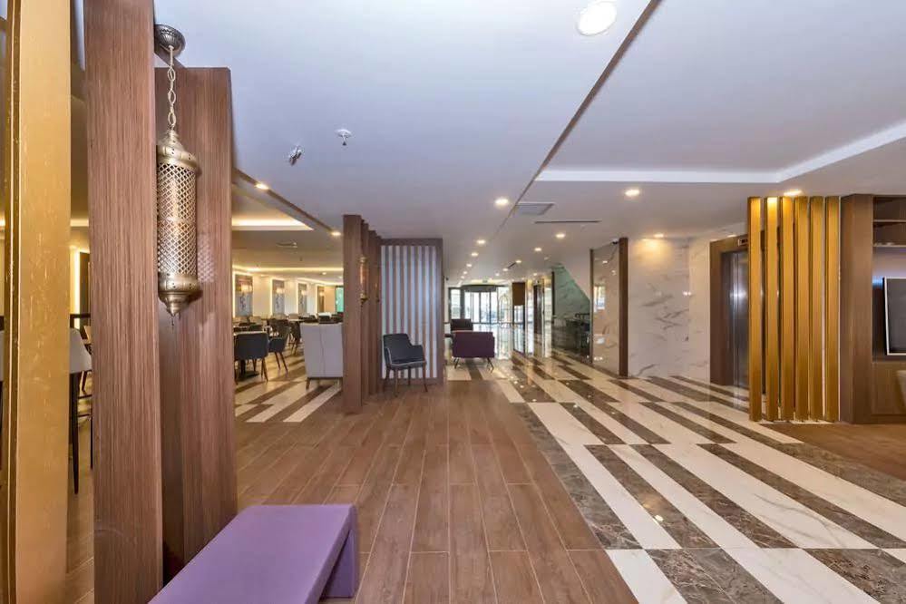 Land Park Hotel Istanbul Exterior photo